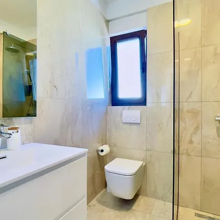 Sunflower Apartmán *