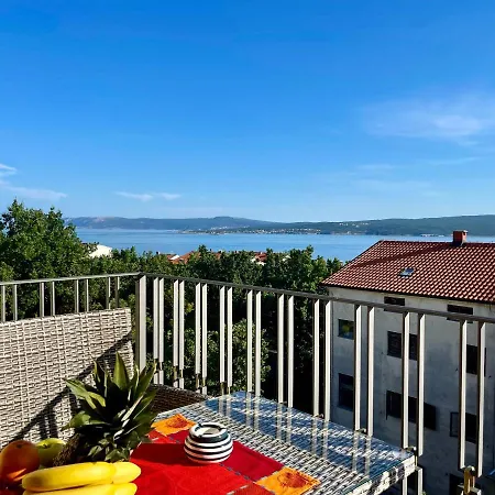 Sunflower Apartment Dramalj